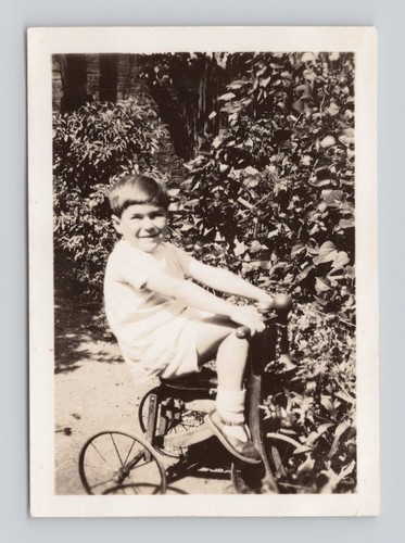 Old photo boy - photo, playing