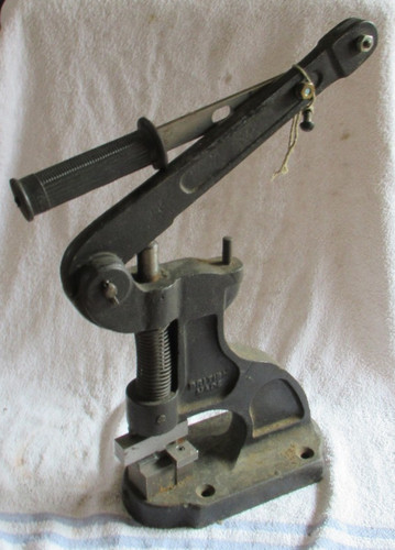 Manual arbor press - manual, adapted