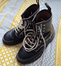 doctor martens size 4 boots