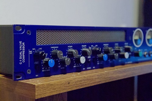 Audio dual valve - dual,