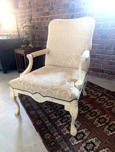 Louis style cream white - cream,
