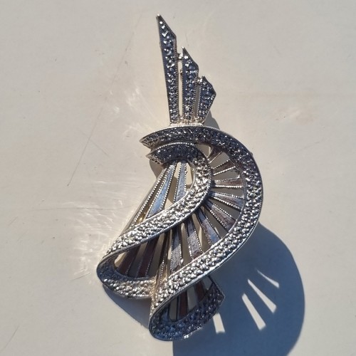 Very pretty 1950 silver - very, 1950’s