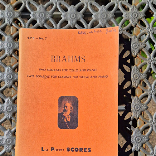 Brahms sonatas lea pocket - sonatas,