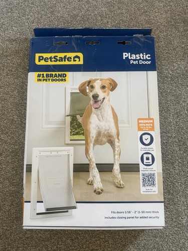 Petsafe medium pet door white - petsafe,