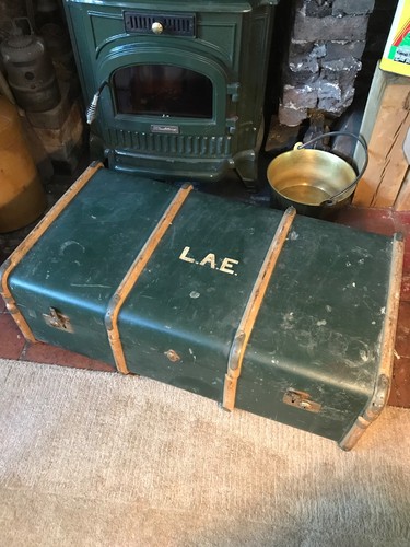 Vintage wooden mounted - a,