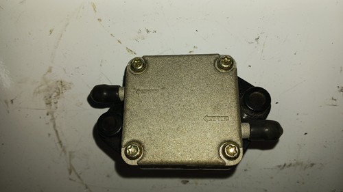 Yamaha outboard fuel pump 4hp - yamaha,