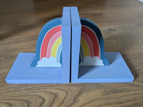 Pair wooden rainbow - a,