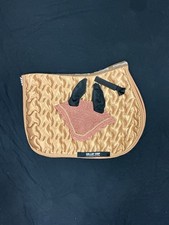 Size full Saddle pad with