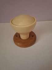 Wooden backing plate for