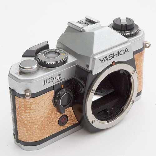 Vintage yashica quartz - fx-d,
