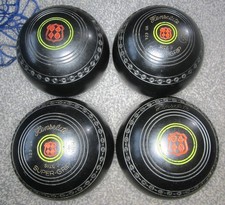 Set of four Henselite Super-Grip Bowls, Black, Size 3, Lawn or Indoor & Carrier