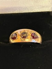Victorian 9ct Gold and Red Garnet Starburst Gypsy Ring Size N 2.71g
