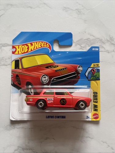 Hot wheels lotus cortina red - wheels,