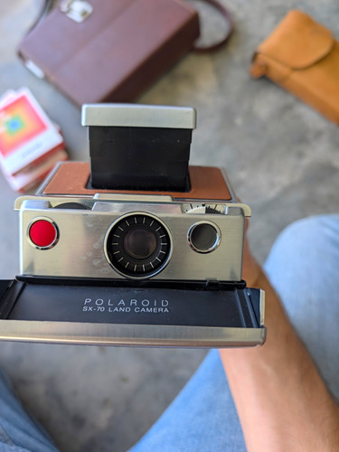 Polaroid camera - sx-70,