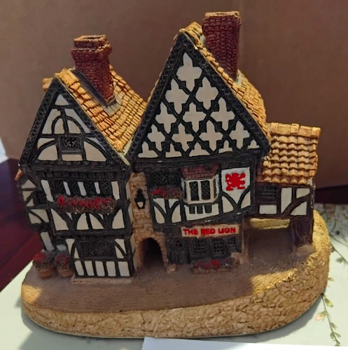 Lilliput lane red - lilliput,