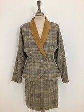 Vintage 80s does 40s suit 2