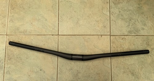 Pivot cycles carbon handlebar - pivot,