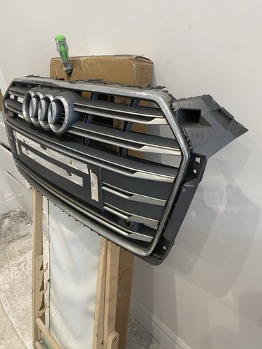 Audi front grill genuine - grill,