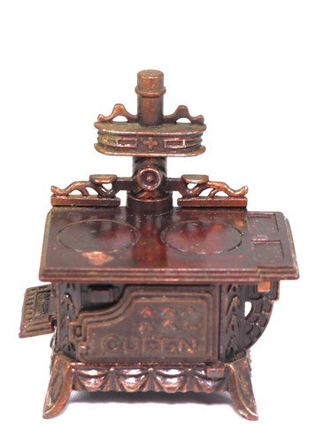 Vintage pencil sharpener queen - vintage,