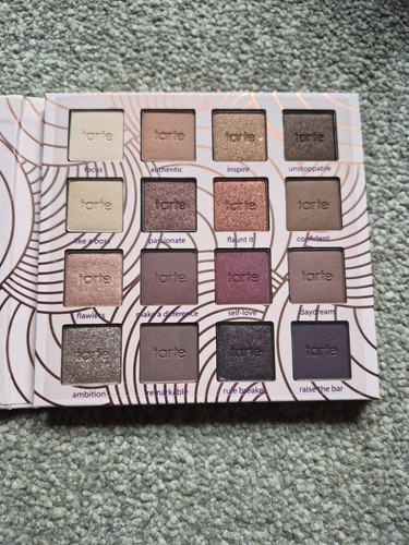 Tarte eyeshadow palette - tarte,