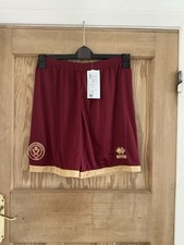 errea football shorts