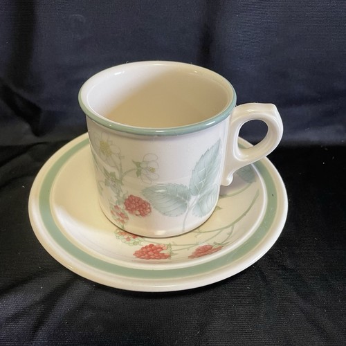 Wedgwood raspberry cane - wedgwood, cane"