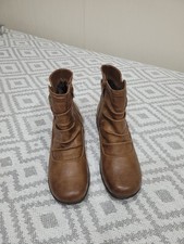 New Womens Tan Pavers Ruche