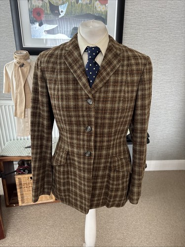 Traditional harry hall tweed - traditional,