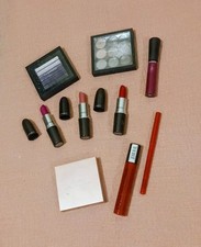 MAC make up bundle items