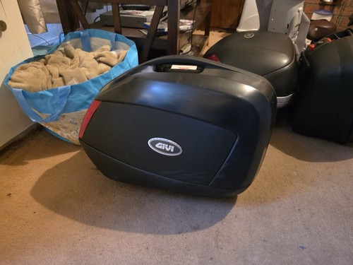 Givi top and - side, full