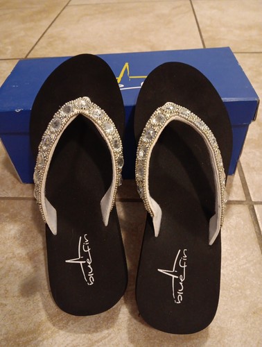 Bluefin rhinestone