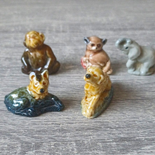 Wade porcelain animal figurine - wade,