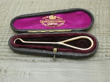Victorian Cased Miniature 9ct