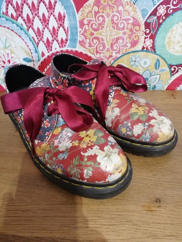 Martens 1461 floral - floral, clash