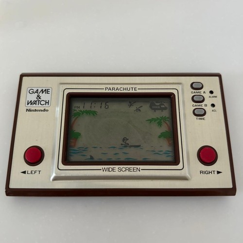 Nintendo game watch - &,