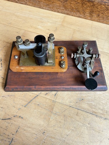 Telegraph sounder key on - sounder, &
