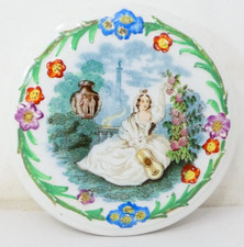 Prattware Pot Lid Lady With