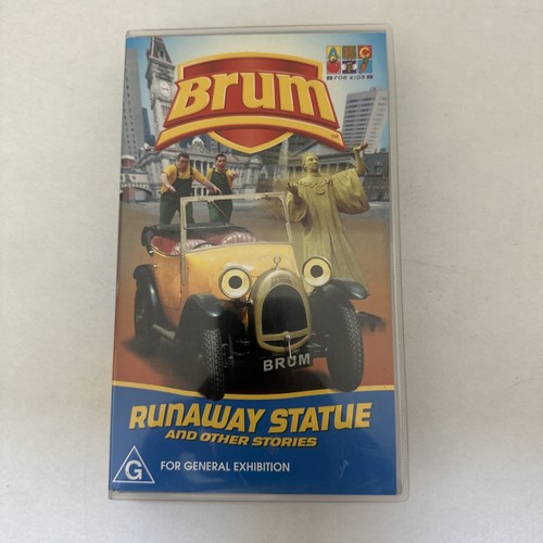 Brum runaway statue and other - runaway,