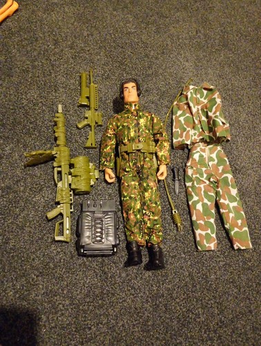 Retro 90s action - 90s, man