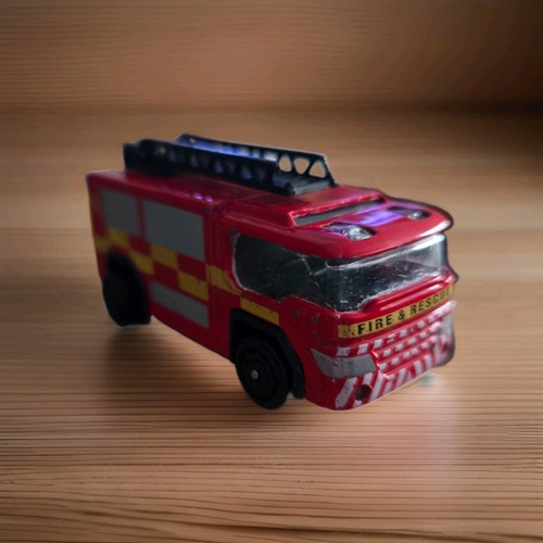 Tesco carousel fire engine die - carousel,