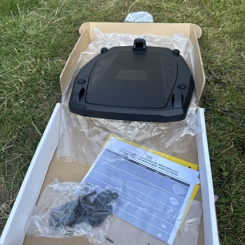 Givi box with travel bag - givi,
