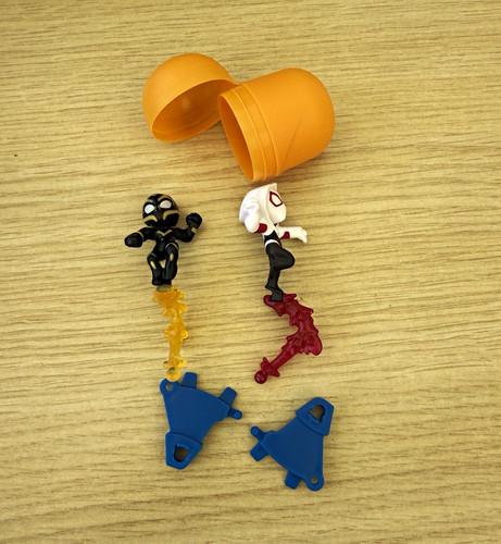 Kinder egg surprise - 2,