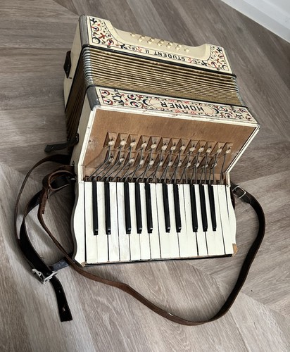 Vintage hohner student - vintage, ii