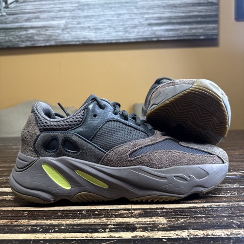 Adidas yeezy boost 700 - adidas,