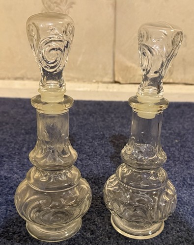 Small glass whisky - x,
