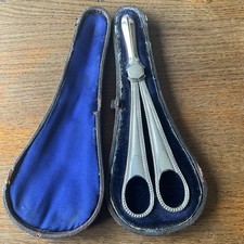 Antique Bead Pattern Silver Plated Grape Scissors In Original Case