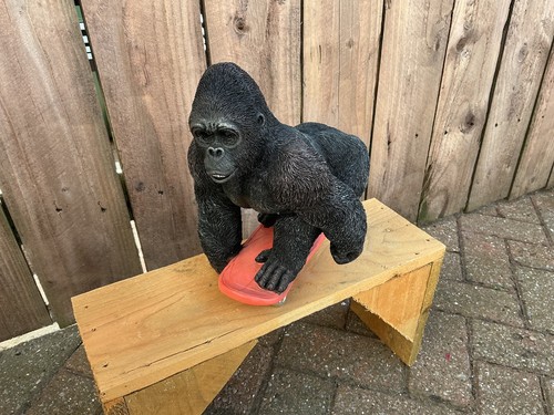 Gorilla skateboard resin - on, a