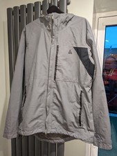 Superb men's designer Nike ACG Gortex storm fit jacket UK Large rrp £385