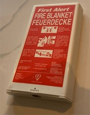 Fire Blanket, First Alert (1m x 1m) in platic wall mounted container