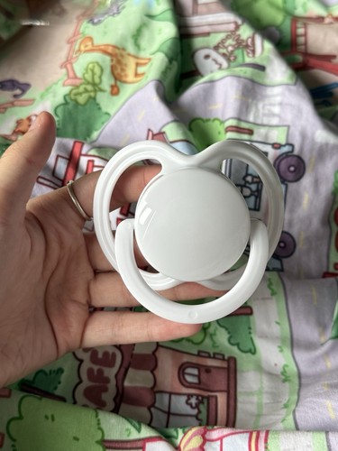 Adult pacifier dummy - |,